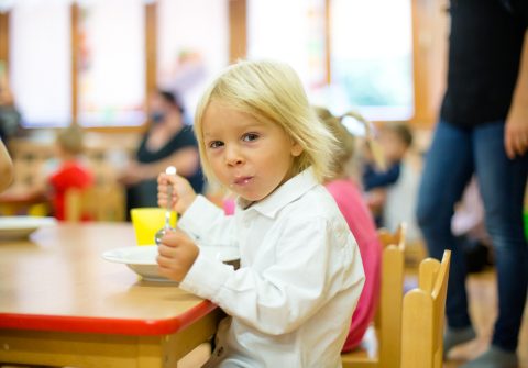 Under-registration for free school meals in early primary school: How could this be tackled?